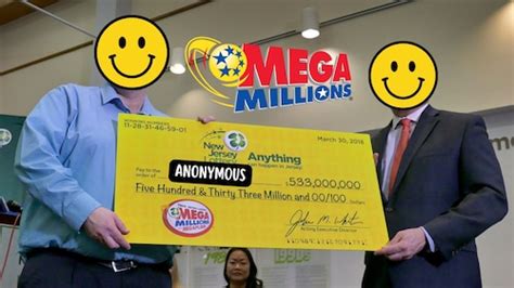 Can a Mega Millions jackpot winner remain anonymous in Illinois?